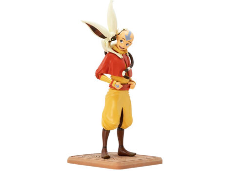 Avatar: The Last Airbender - Aang figurine with Momo