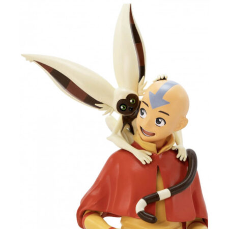 Avatar: The Last Airbender - Aang figurine with Momo